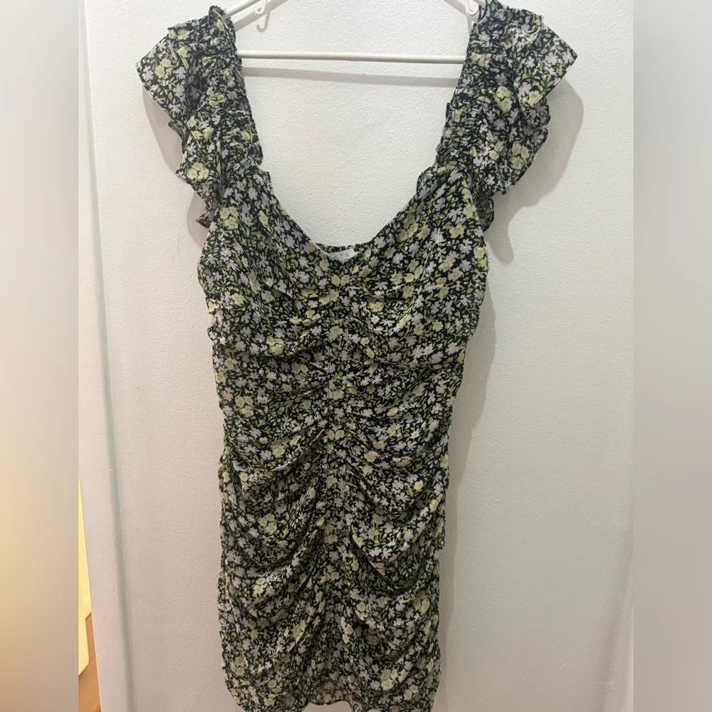 NWOT Astr Green Floral Mini Dress - Picture 4 of 9